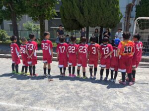 草加市立新里小学校試合上手くなる自分たちで考えるチーム鳩ヶ谷Jリーグリーガープロ川口市アイシンク新郷南安行東慈林神根東桜町小学校小学生一二三四五六年幼児少年サッカークラブチーム