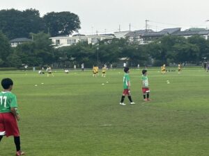 川鶴カップ上手くなる自分たちで考えるチーム鳩ヶ谷Jリーグリーガープロ川口市アイシンク新郷南安行東慈林神根東桜町小学校小学生一二三四五六年幼児少年サッカークラブチーム
