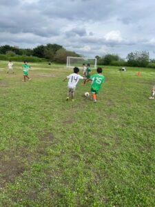 試合上手くなる自分たちで考えるチーム鳩ヶ谷Jリーグリーガープロ川口市アイシンク新郷南安行東慈林神根東桜町小学校小学生一二三四五六年幼児少年サッカークラブチーム