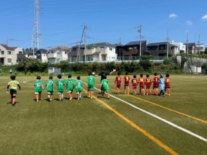 若葉リーグ赤井グランド上手くなる自分たちで考えるチーム鳩ヶ谷Jリーグリーガープロ川口市アイシンク新郷南安行東慈林神根東桜町小学校小学生一二三四五六年幼児少年サッカークラブチーム