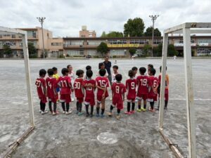 草加試合上手くなる自分たちで考えるチーム鳩ヶ谷Jリーグリーガープロ川口市アイシンク新郷南安行東慈林神根東桜町小学校小学生一二三四五六年幼児少年サッカークラブチーム