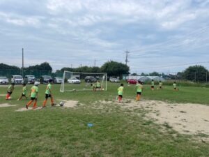 試合上手くなる自分たちで考えるチーム鳩ヶ谷Jリーグリーガープロ川口市アイシンク新郷南安行東慈林神根東桜町小学校小学生一二三四五六年幼児少年サッカークラブチーム