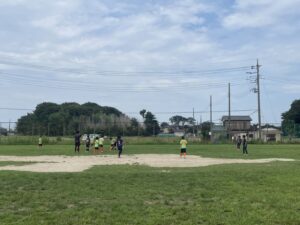 試合上手くなる自分たちで考えるチーム鳩ヶ谷Jリーグリーガープロ川口市アイシンク新郷南安行東慈林神根東桜町小学校小学生一二三四五六年幼児少年サッカークラブチーム