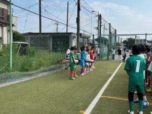新郷大会上手くなる自分たちで考えるチーム鳩ヶ谷Jリーグリーガープロ川口市アイシンク新郷南安行東慈林神根東桜町小学校小学生一二三四五六年幼児少年サッカークラブチーム