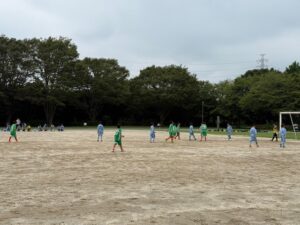 試合上手くなる自分たちで考えるチーム鳩ヶ谷Jリーグリーガープロ川口市アイシンク新郷南安行東慈林神根東桜町小学校小学生一二三四五六年幼児少年サッカークラブチーム