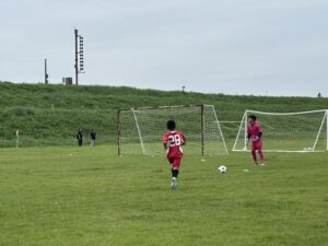 試合上手くなる自分たちで考えるチーム鳩ヶ谷Jリーグリーガープロ川口市アイシンク新郷南安行東慈林神根東桜町小学校小学生一二三四五六年幼児少年サッカークラブチーム