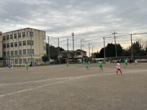 埼玉Sリーグ試合上手くなる自分たちで考えるチーム鳩ヶ谷Jリーグリーガープロ川口市アイシンク新郷南安行東慈林神根東桜町小学校小学生一二三四五六年幼児少年サッカークラブチーム