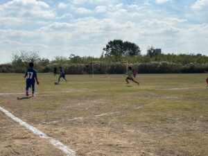 三領グランド試合上手くなる自分たちで考えるチーム鳩ヶ谷Jリーグリーガープロ川口市アイシンク新郷南安行東慈林神根東桜町小学校小学生一二三四五六年幼児少年サッカークラブチーム