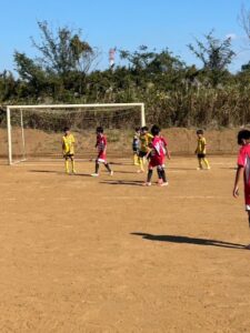 試合上手くなる自分たちで考えるチーム鳩ヶ谷Jリーグリーガープロ川口市アイシンク新郷南安行東慈林神根東桜町小学校小学生一二三四五六年幼児少年サッカークラブチーム