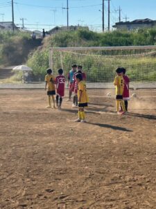 試合上手くなる自分たちで考えるチーム鳩ヶ谷Jリーグリーガープロ川口市アイシンク新郷南安行東慈林神根東桜町小学校小学生一二三四五六年幼児少年サッカークラブチーム