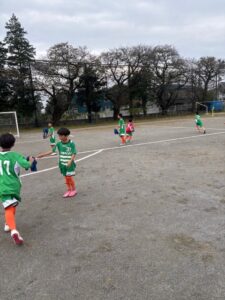 SDリーグ試合上手くなる自分たちで考えるチーム鳩ヶ谷Jリーグリーガープロ川口市アイシンク新郷南安行東慈林神根東桜町小学校小学生一二三四五六年幼児少年サッカークラブチーム